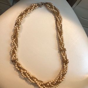Necklace givency